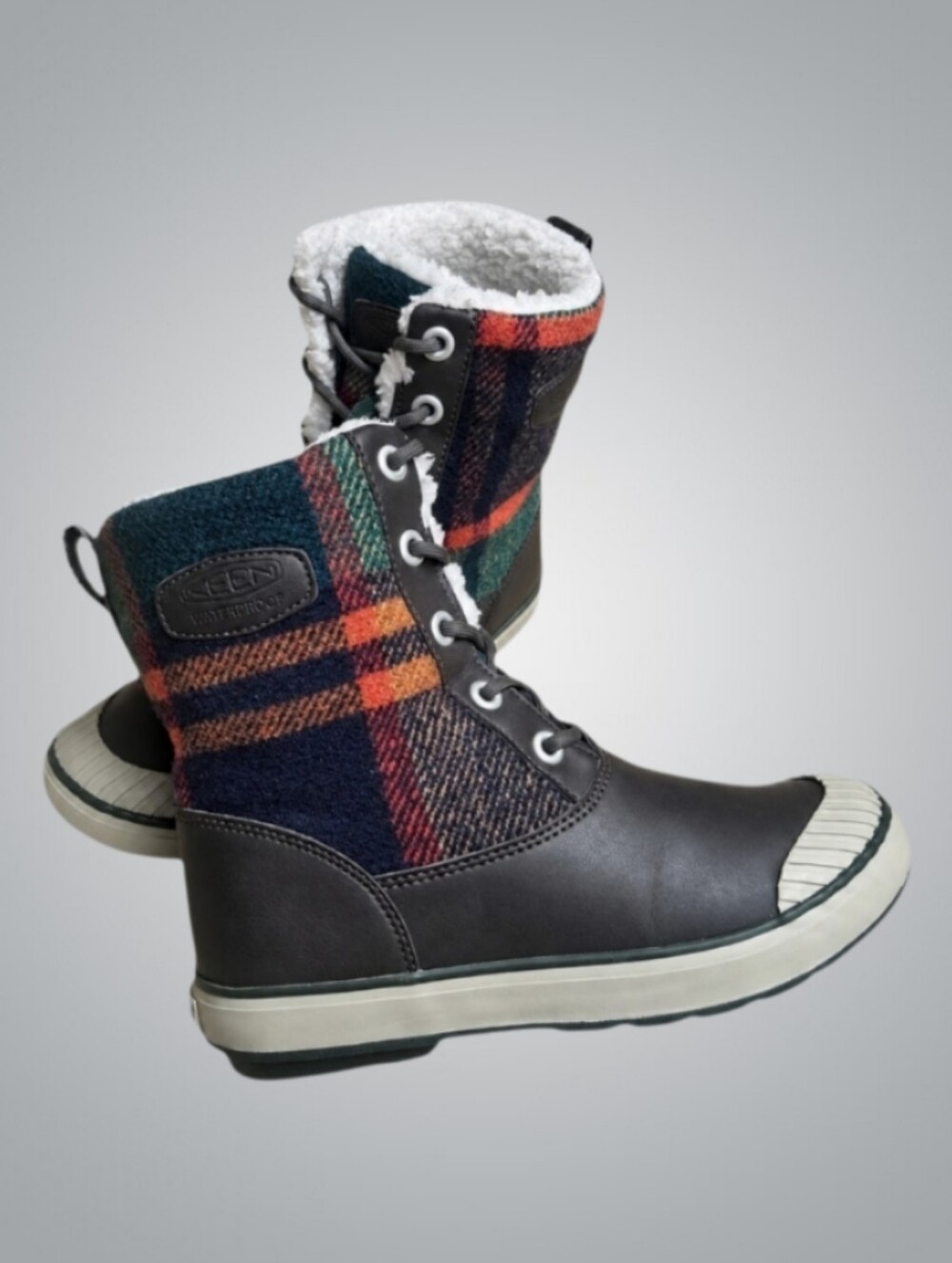 KEEN Women's 7 Elsa Boots Insulated Waterproof Brown Tartan Plaid Flannel